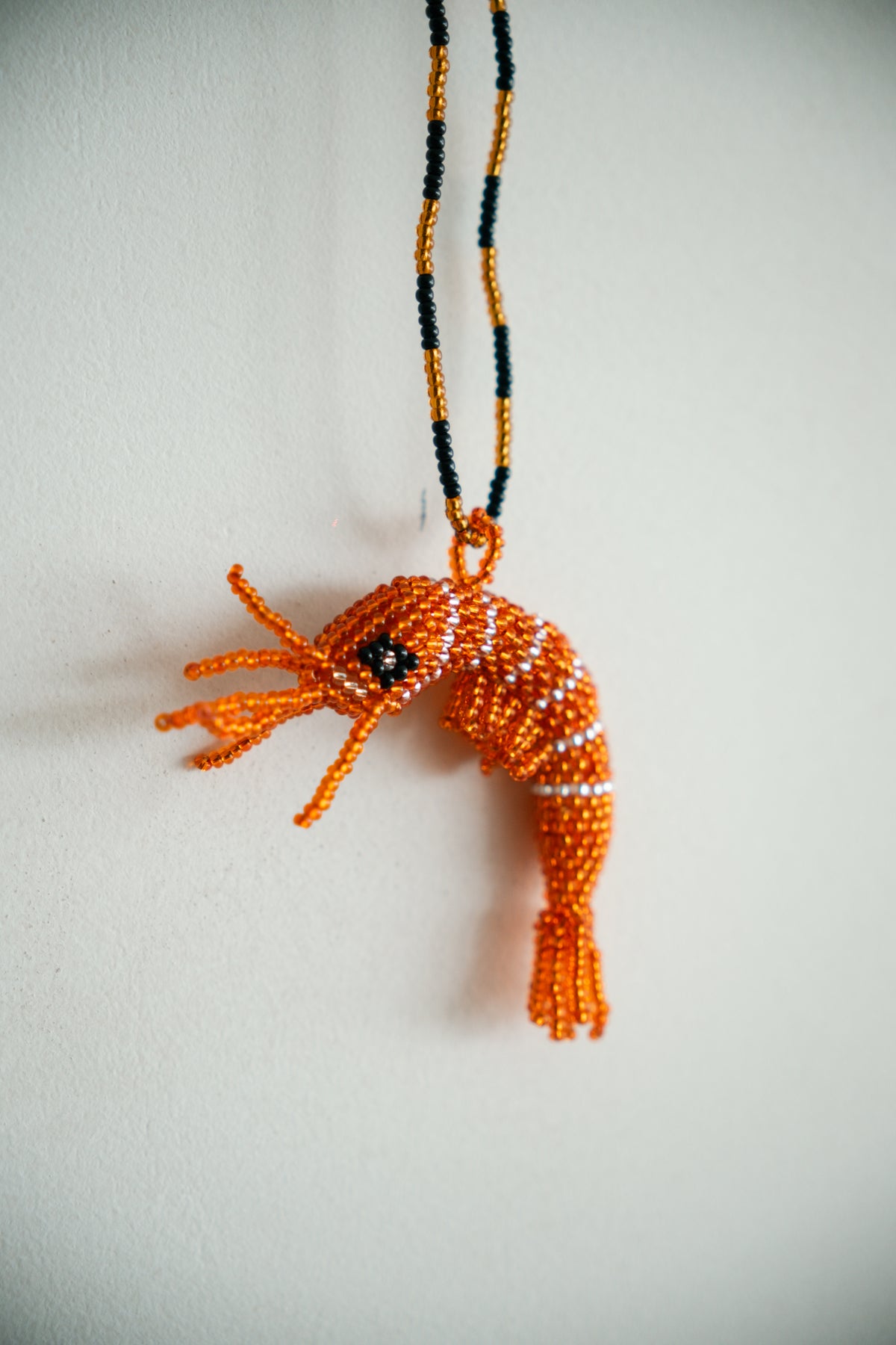 Figura Langostino (chaquira)